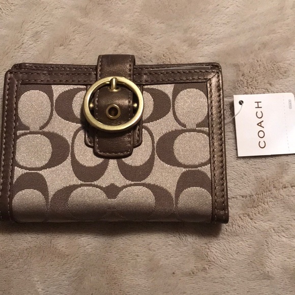 Coach Handbags - Coach wallet